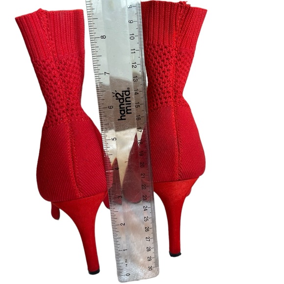 MIA McKinley Perforated Red Sock Booties, sz 9 high heels stilettos - Picture 4 of 8